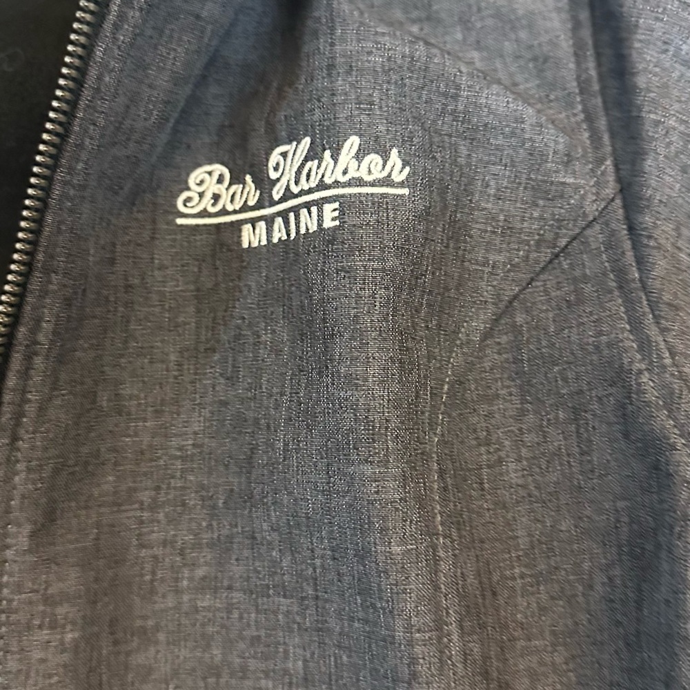 Woman’s Black Softshell Jacket - image 2